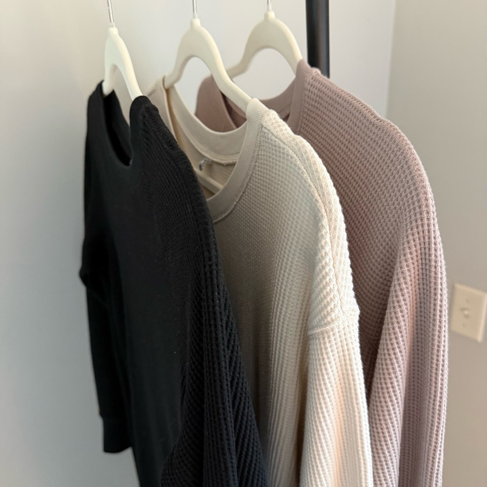 Black, Cream, and Tan Long Sleeve High End Waffle Dresses (Lot of 3) - Picture 2 of 10